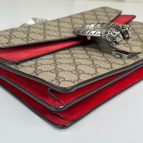 Gucci GG Logo Supreme Medium Dionysus Shoulder Bag with Red Interior - Picture 6 of 8